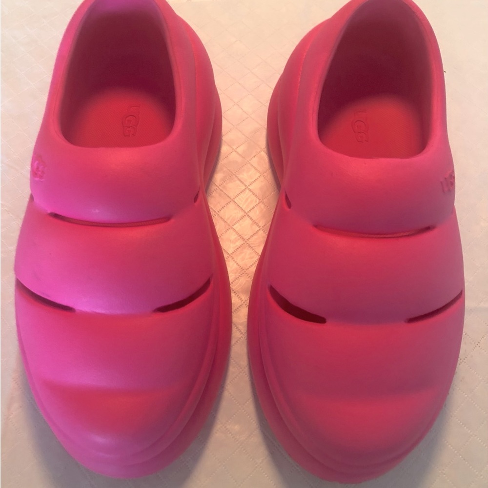 UGG EVA Sport Yeah Clog. Taffy Pink - Picture 3 of 9